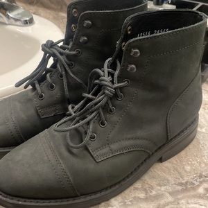 Thursday Boots - Matte Black Captain Size 8